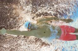 锐不可当引爆全场！，莱万多夫斯基意外战胜IG赛场气氛高涨